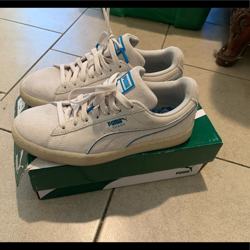 Puma sneakers